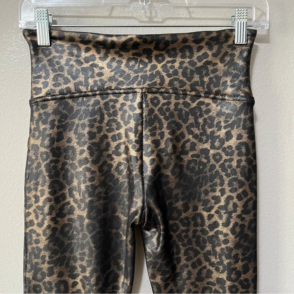 Spanx Faux Leather Leopard Leggings Leopard Shine Size Medium Animal Print - Picture 9 of 12